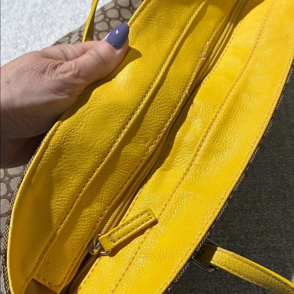 Nine West Geometric Brown and Yellow Tote - Picture 7 of 7